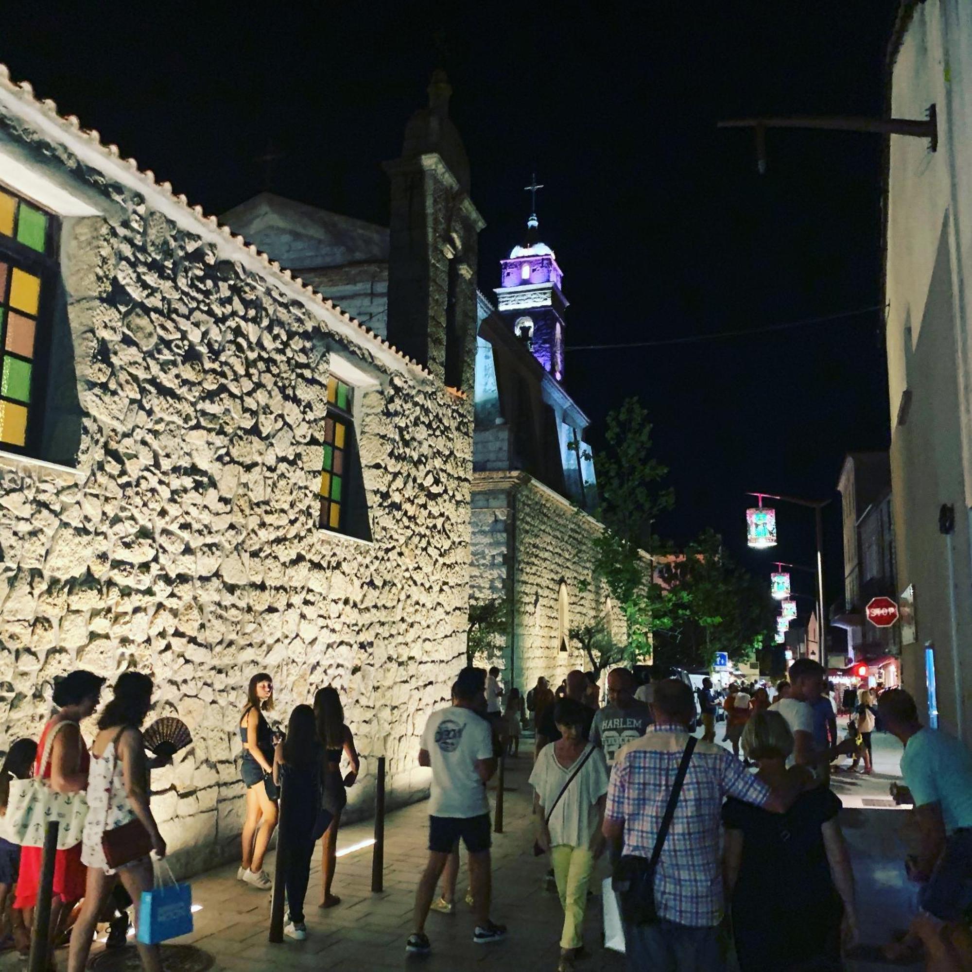 Restaurant - D'hôtes Terra Bella Lecci Alojamento de Acomodação e Pequeno-almoço Porto-Vecchio (Corsica)